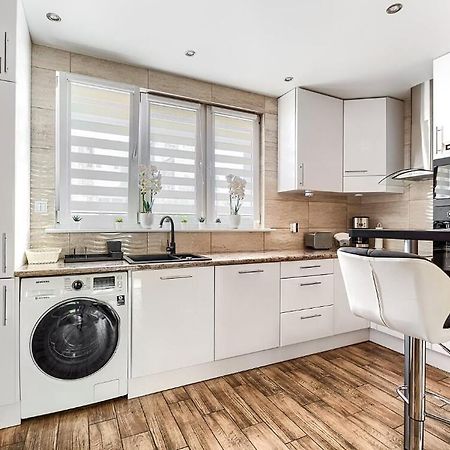 Апартаменти Flower Apartament City Center Щецин Екстер'єр фото